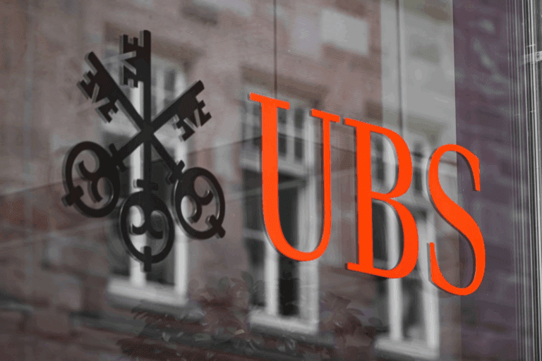 瑞銀考慮將總部遷至美國