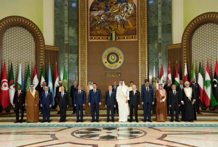 阿拉伯領袖多哈峰會對以色列強硬表態