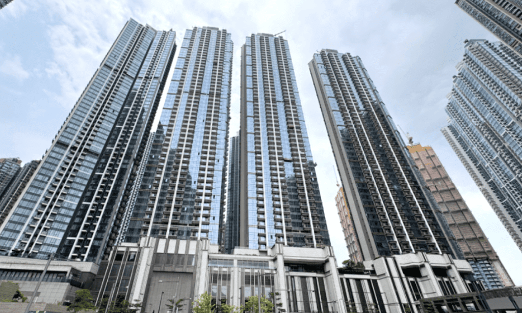 痛心!將軍澳21歲青年墮樓身亡,疑感情困擾,胞姊報警求助惜已太遲