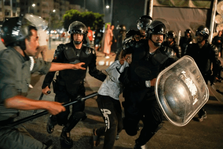 摩洛哥反政府示威失控，警開火釀2死