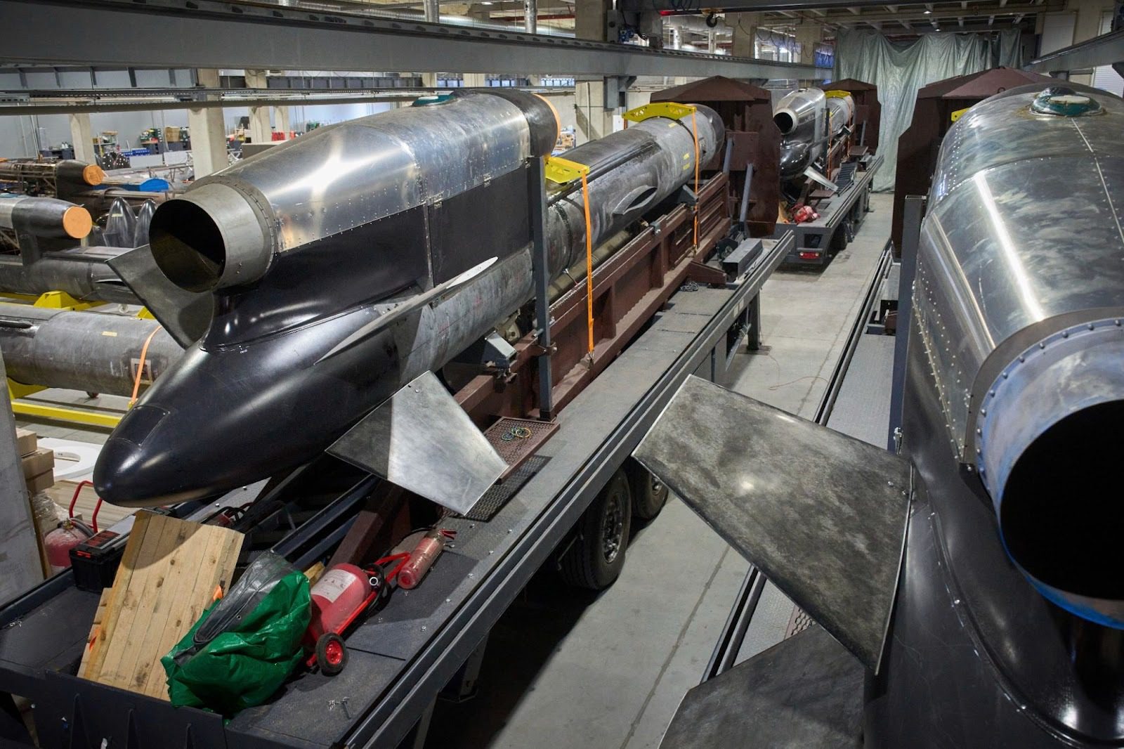 烏克蘭亮劍「火烈鳥」導彈，俄羅斯煉油廠面臨新威脅？