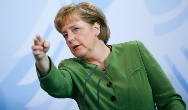 默克爾揭示俄烏戰爭內幕：新冠疫情如何改變普京？