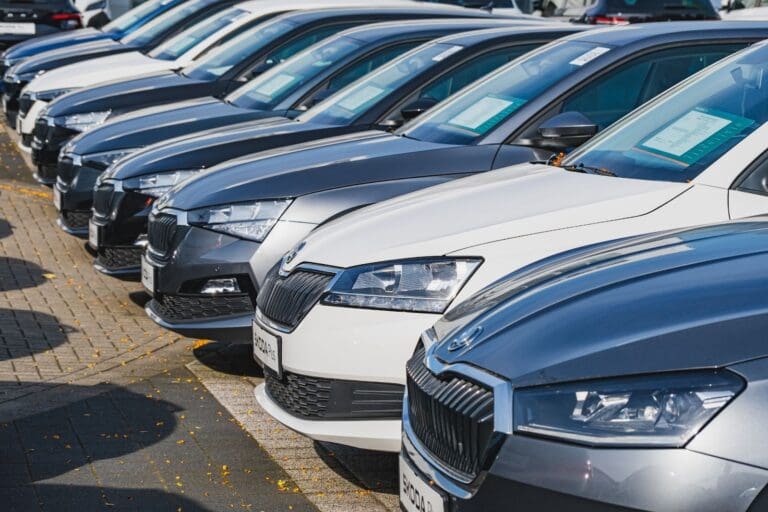 破,000美元！美國新車平均售價創歷史新高，KBB揭示背後原因