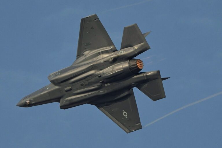 特朗普對沙特軍售開綠燈，F-35交易或重塑中東格局