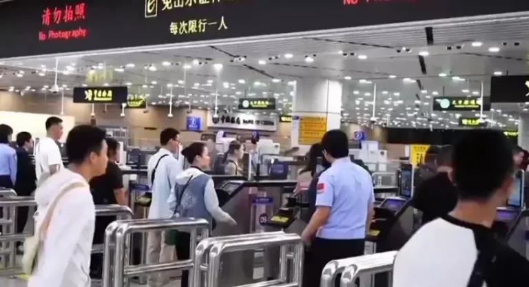 中國國務院下達10項移民和出入境政策舉措！外籍人員入境中國大陸可網上填寫入境卡